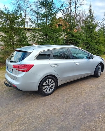 Kia Ceed cena 33900 przebieg: 242200, rok produkcji 2017 z Ziębice małe 667